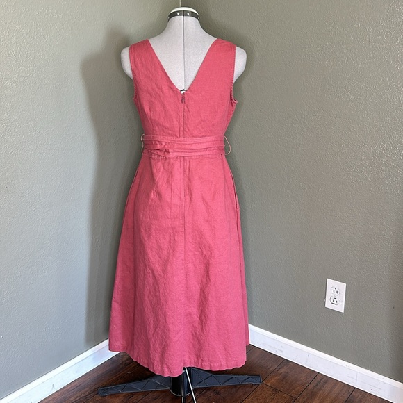 Gap Midi Dress (4) - Picture 3 of 9